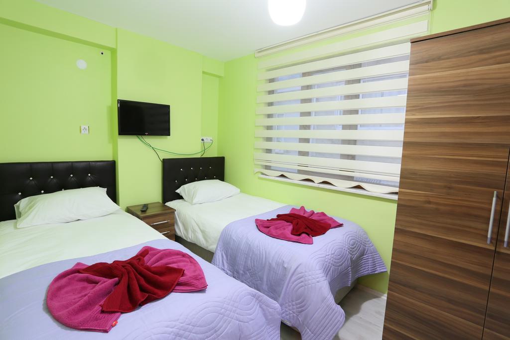 Yildiz Pansiyon Amasra Bagian luar foto